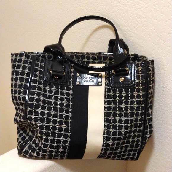 kate spade Handbags - Kate Spade Tote Bag